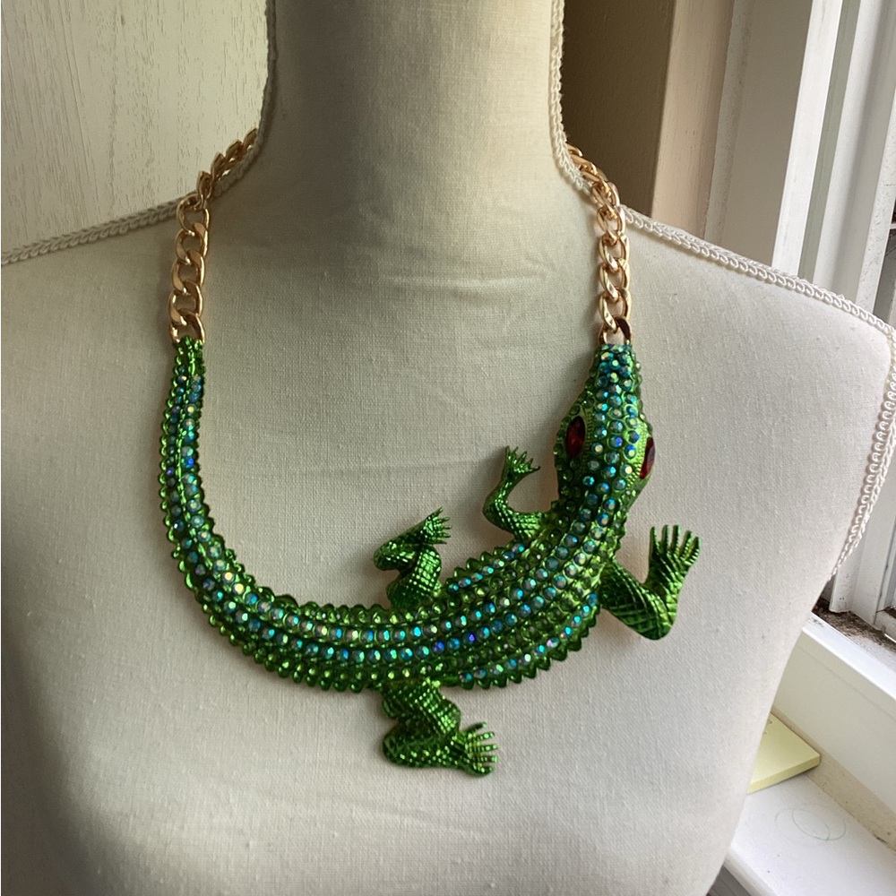 Minimal Necklace, Statement COLLAR, Thin Multilayered - Picture 8 of 14